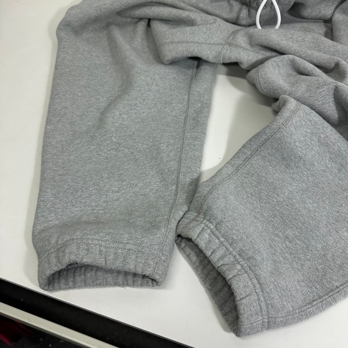 L 나이키 NRG 솔로스우시 그레이 스웻 조거팬츠 상품이미지2