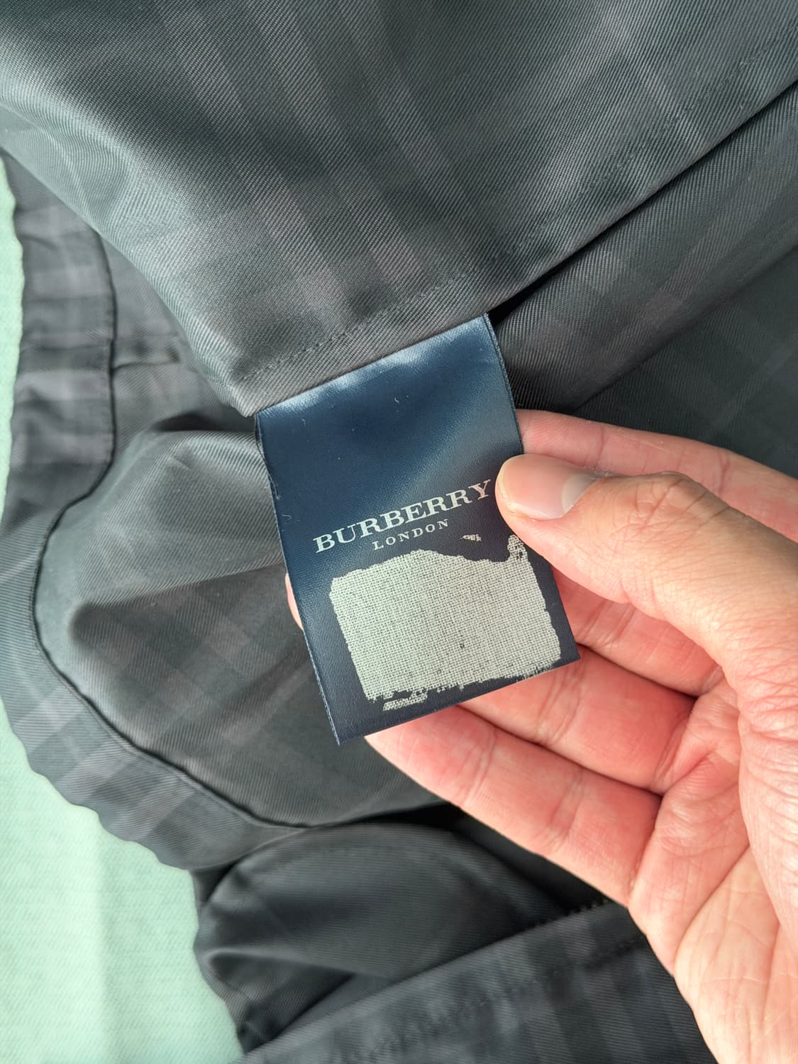 버버리 바람막이 윈드브레이커  상품이미지3