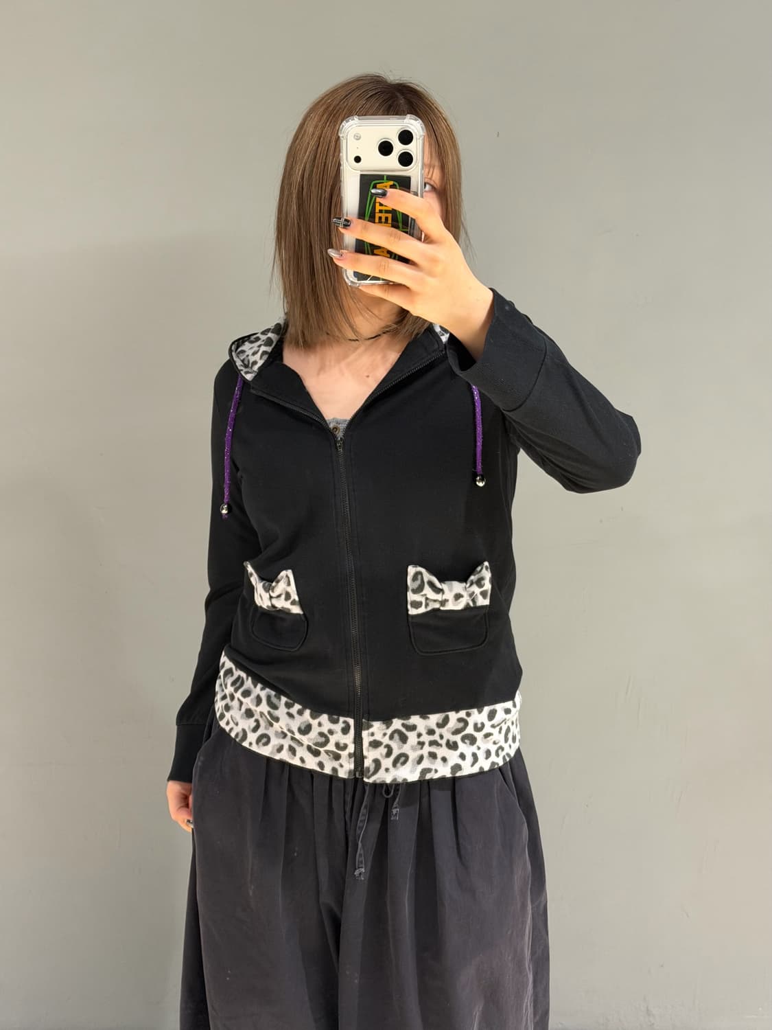 back cross detail leopard hood zip-up 상품이미지2