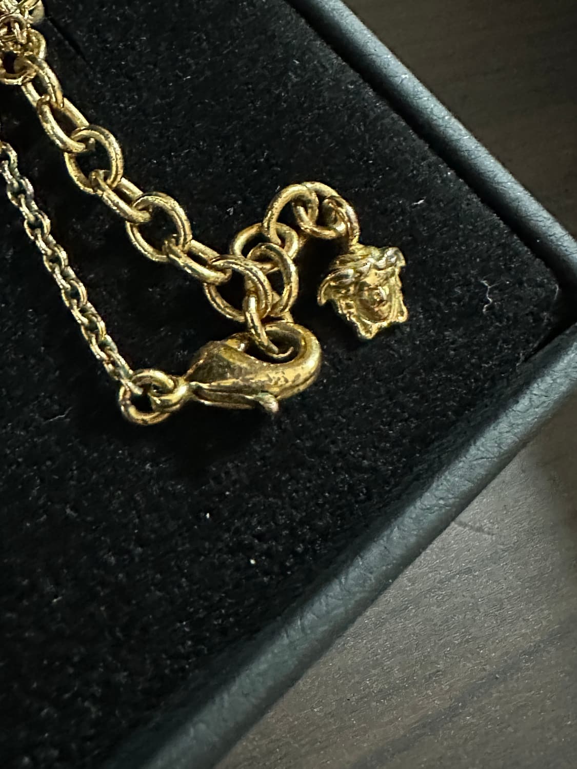 베르사체 메두사 목걸이 (남녀공용) 상품이미지6