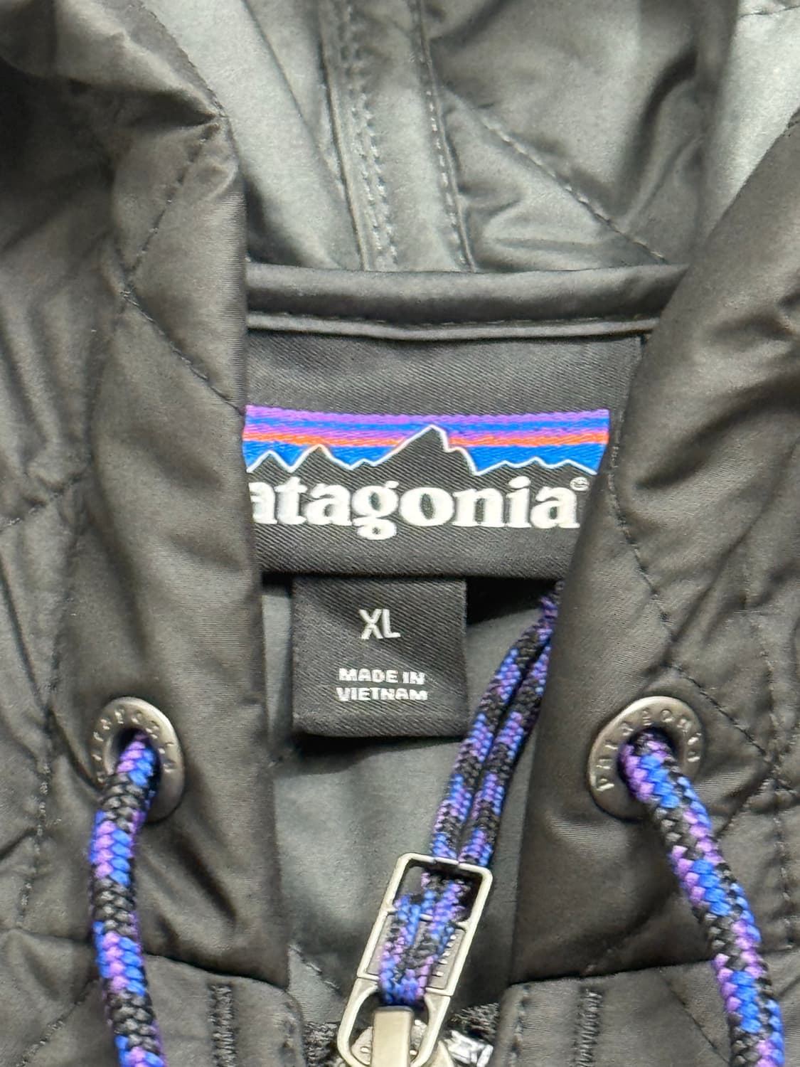 파타고니아 경량패딩 퀼티드 보머 후드 XL 상품이미지4