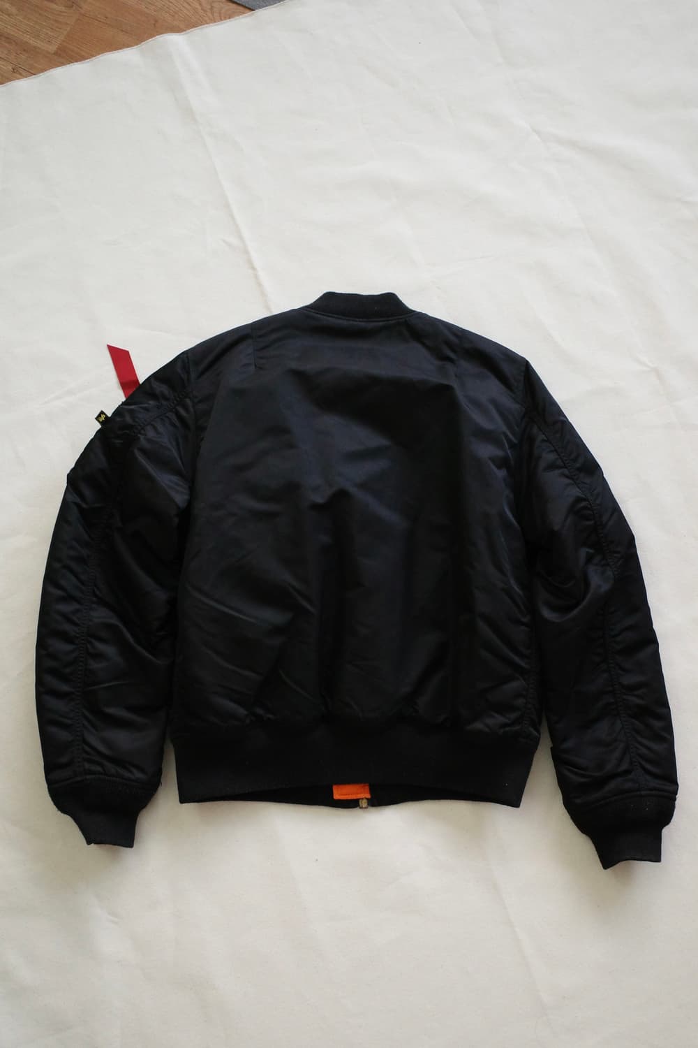 알파 인더스트리 MA-1 자켓 상품이미지6