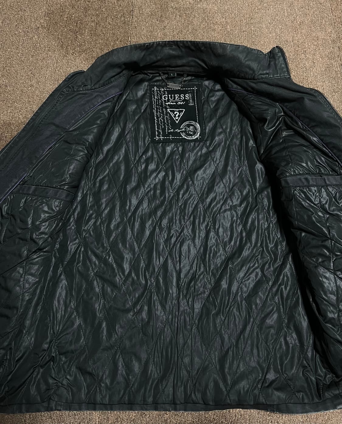 GUESS Y2K Vintage Jacket 상품이미지4