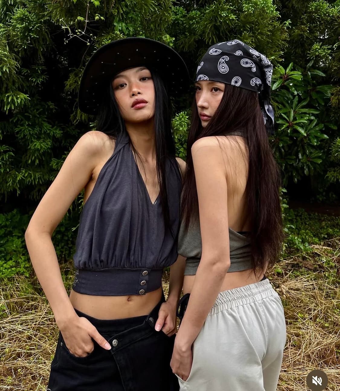 [ yeel leey ]DRAPED HALTER NECK TOP 홀터넥탑 상품이미지6