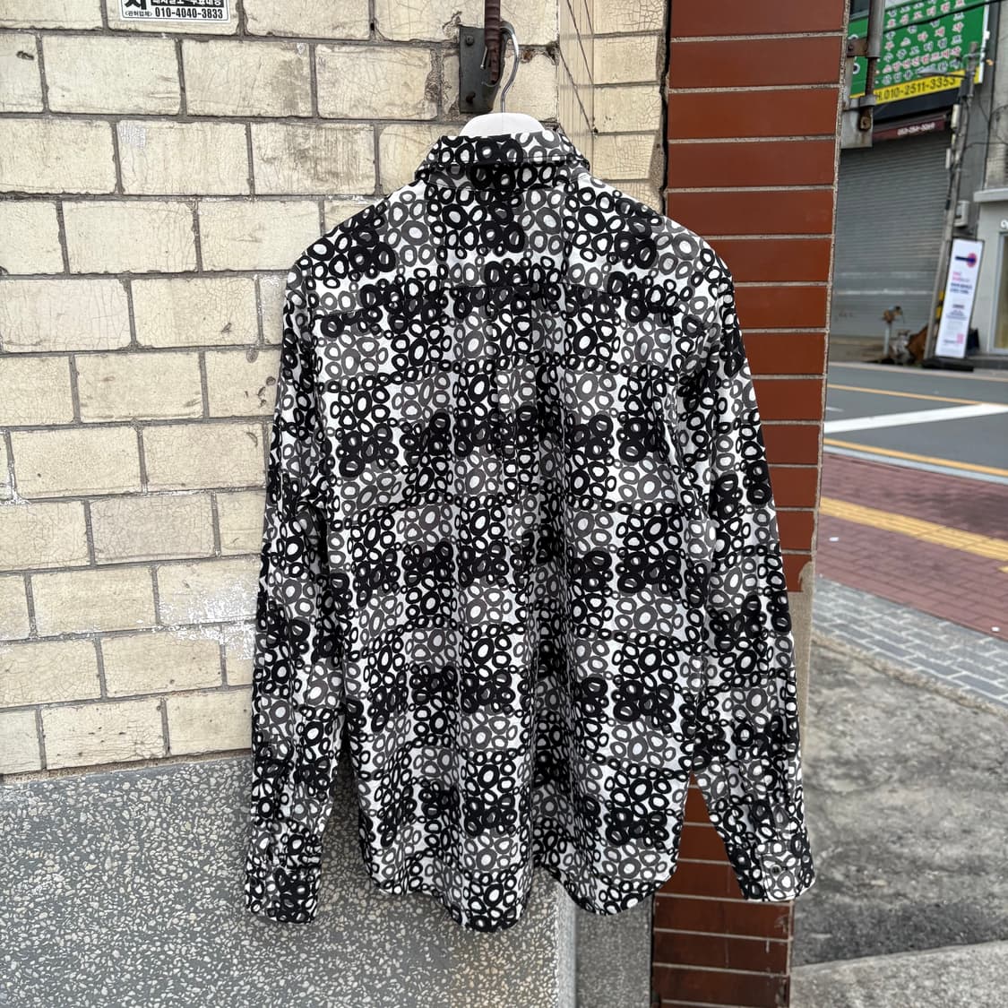 꼼데가르송 블랙 추상적 프린팅 긴팔셔츠 상품이미지6