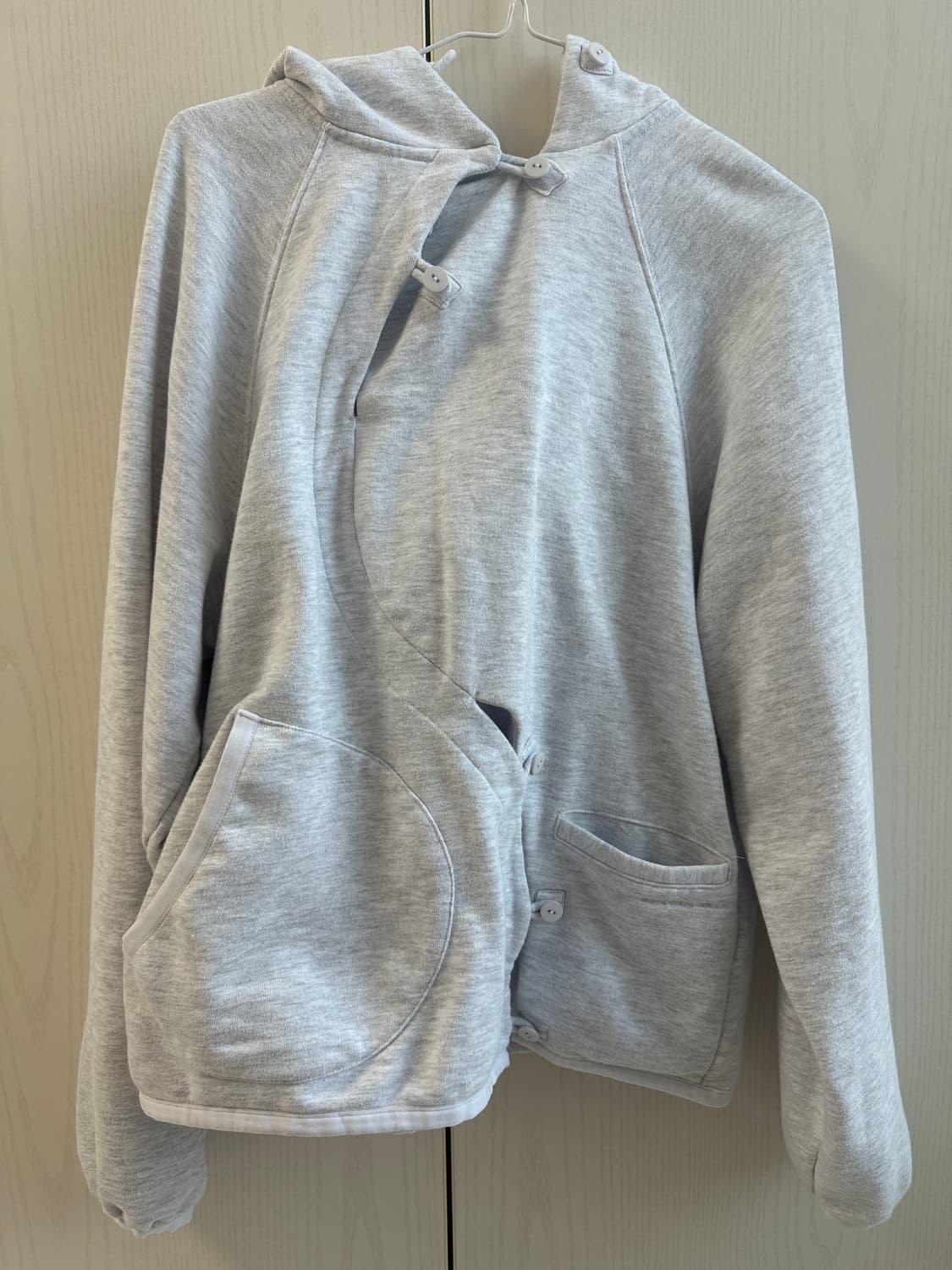 산산기어 버튼 후디 화이트 멜란지 상품이미지3