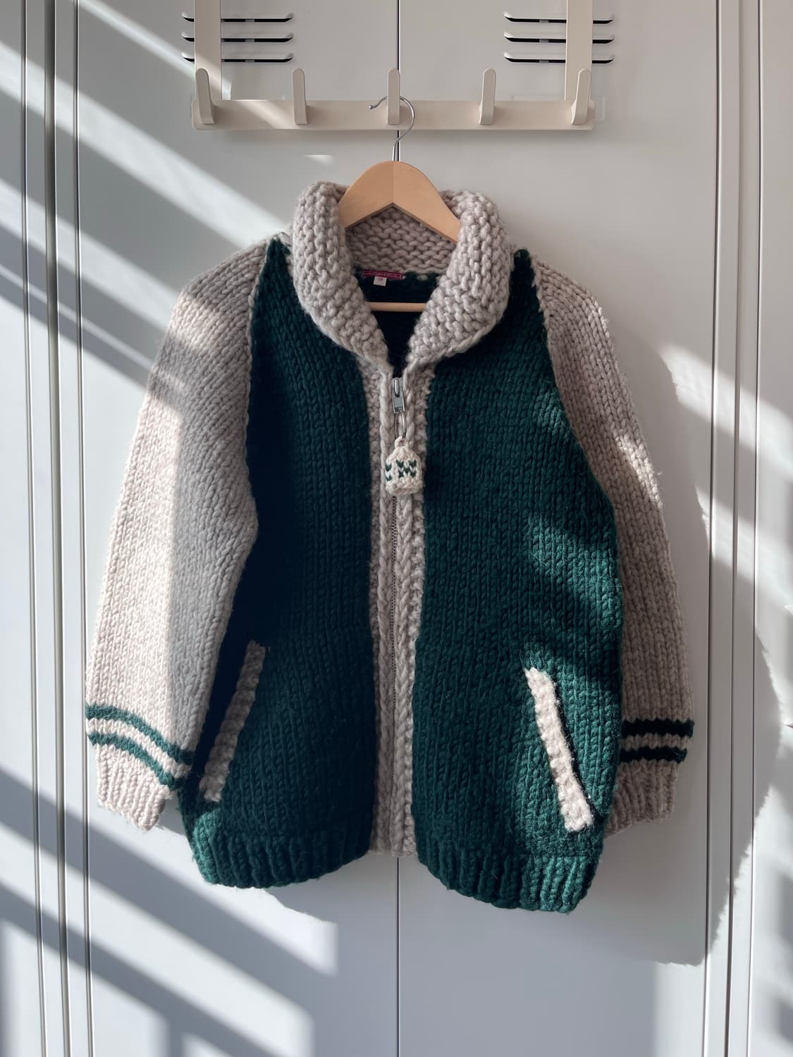 (Rare) 캐나다 종소리 배색 니트 리얼 헤비 코위찬 상품이미지4