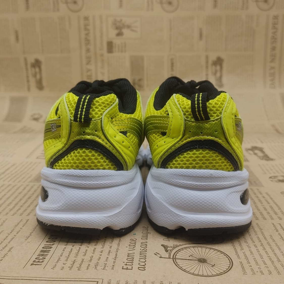 뉴발란스 530 여성운동화230 상품이미지4