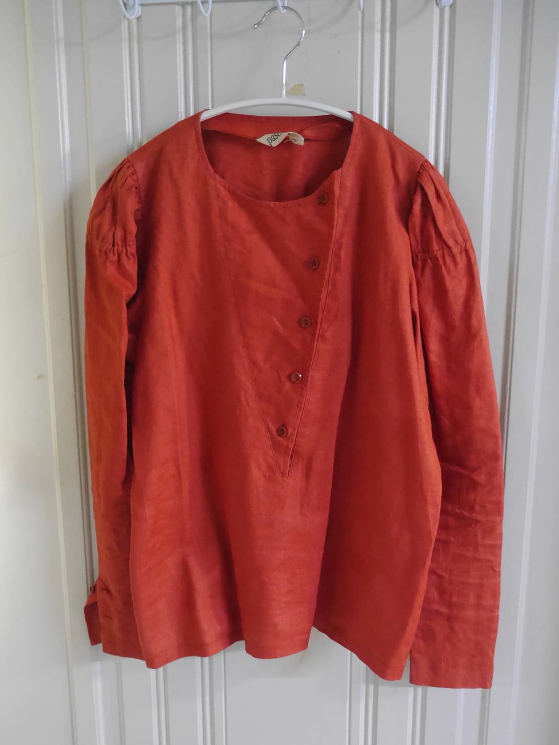 Red blouse 상품이미지1