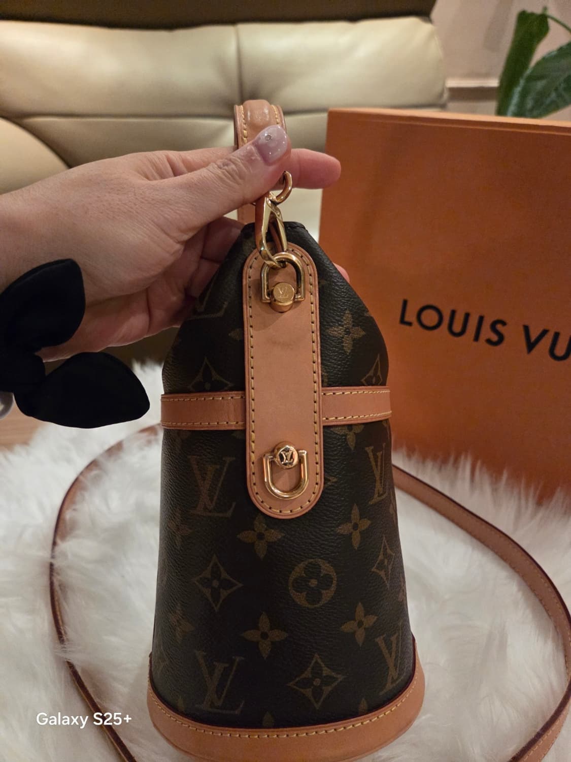 루이비통  모노그램 캔버스 버킷 더플백 토트백 겸 숄더백 상품이미지4