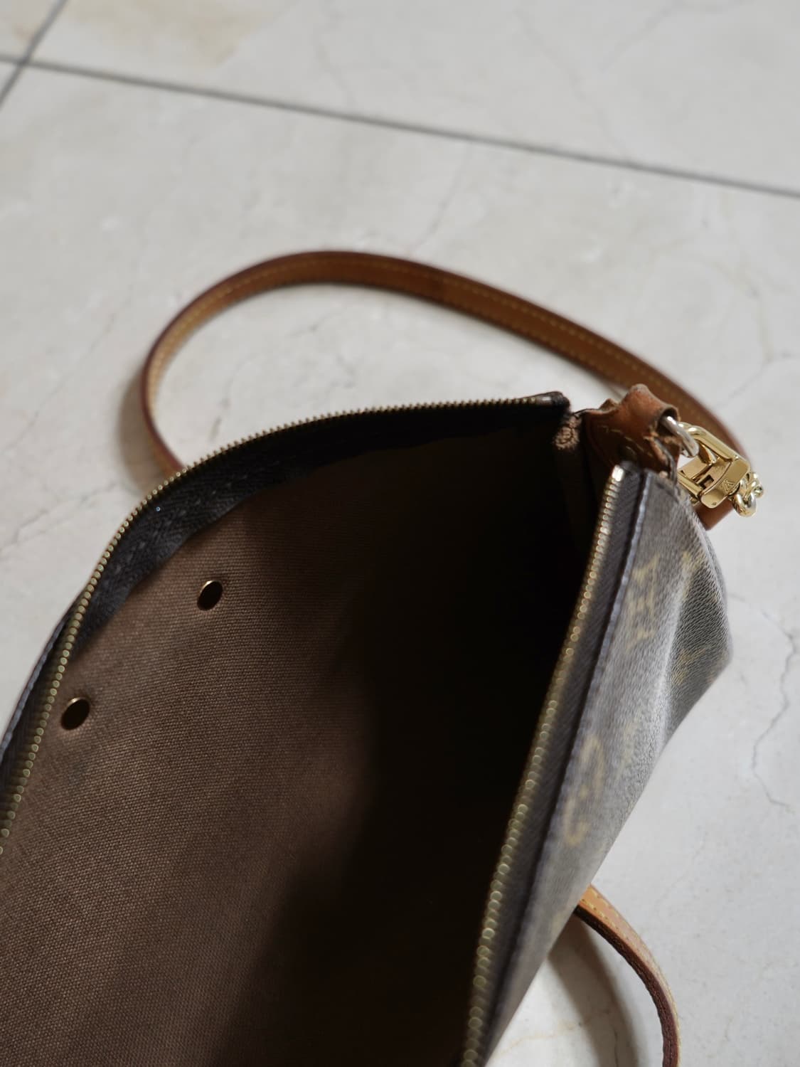 Louis Vuitton vintage bag 상품이미지2