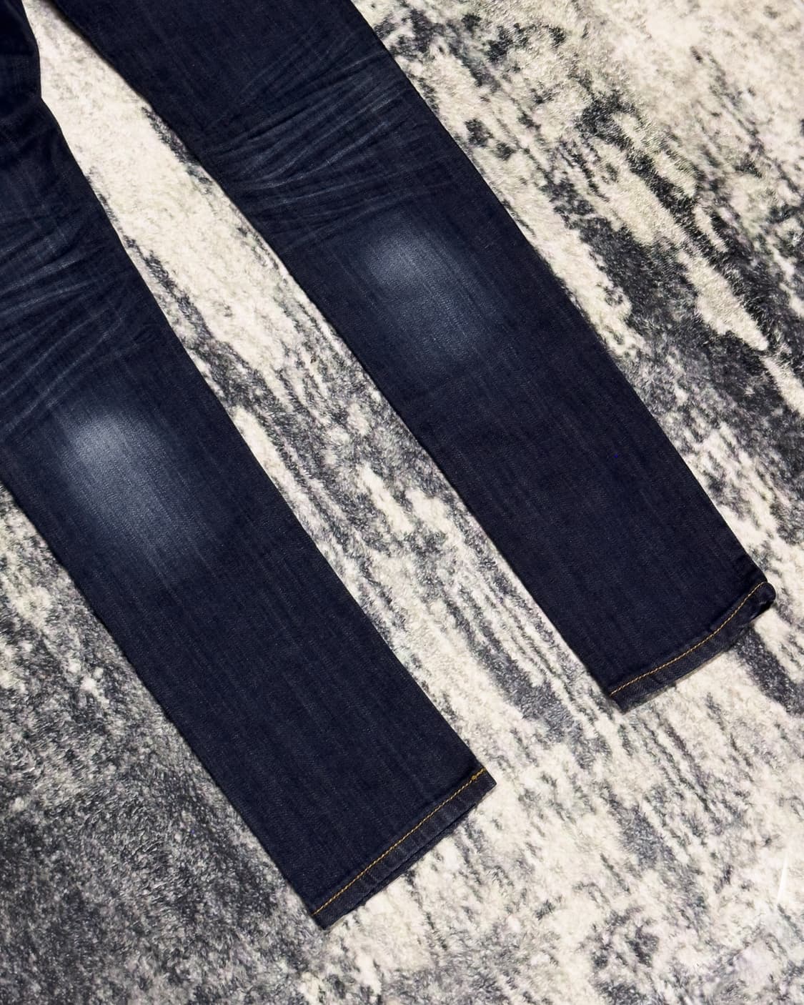 {Dereon} Gold Hardware Skinny Jeans  상품이미지6