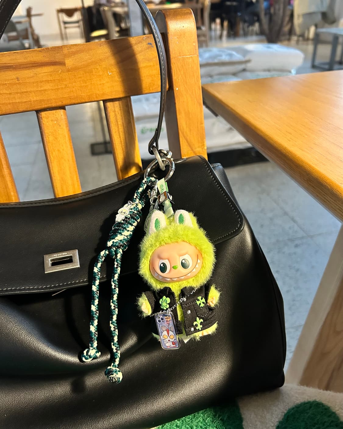 🐰미니라부부 내 마음속 비밀번호”V”커스텀키링 상품이미지6