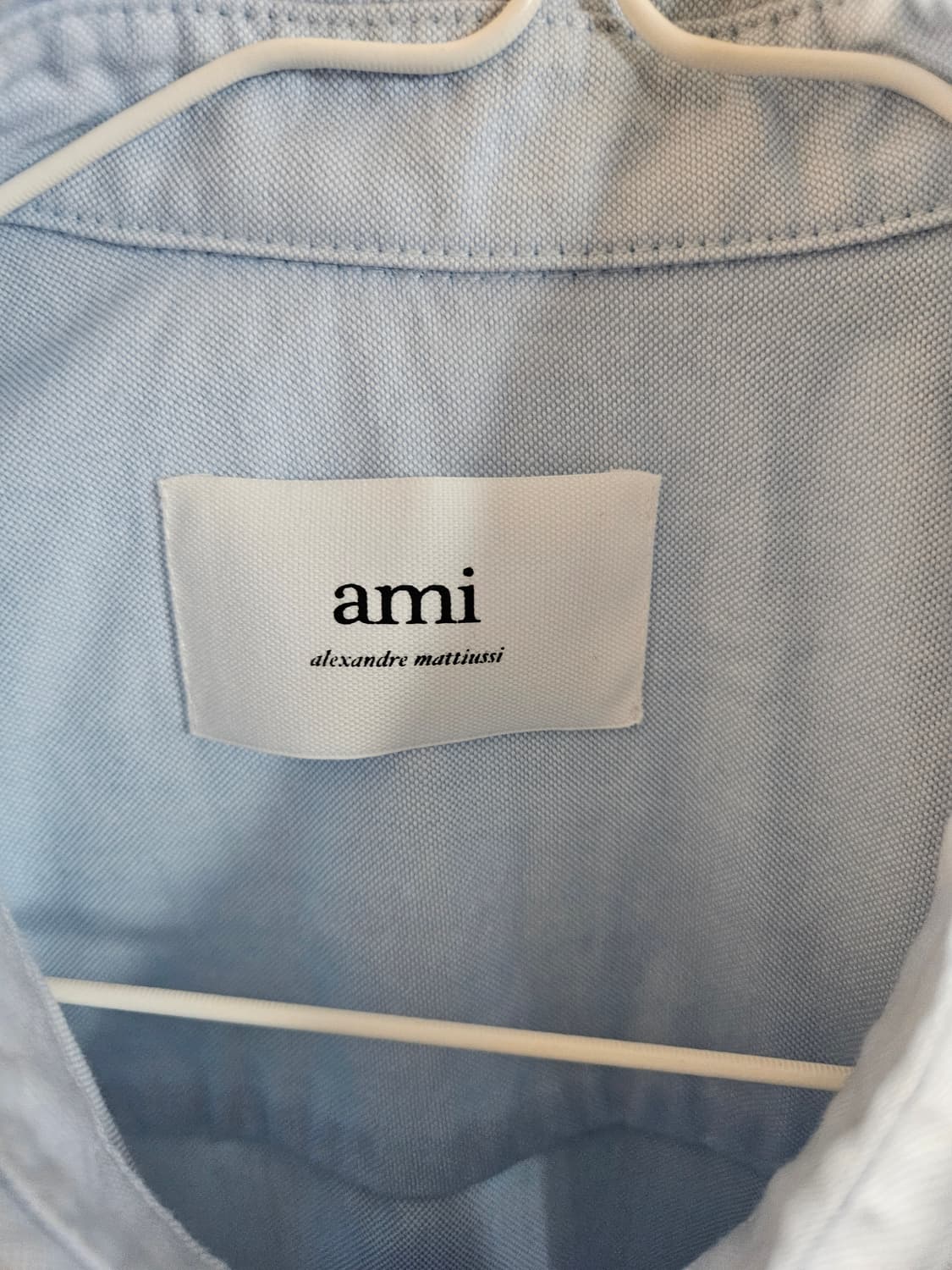 아미 톤온톤 하트 스카이블루 반팔 셔츠 M 사이즈 판매합니다(최종가) 상품이미지2