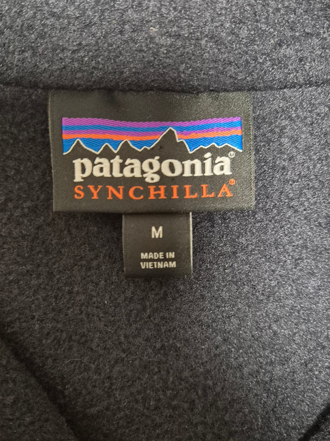 파타고니아 쉘드 신칠라 봄버 자켓(웜업 자켓) 상품이미지3