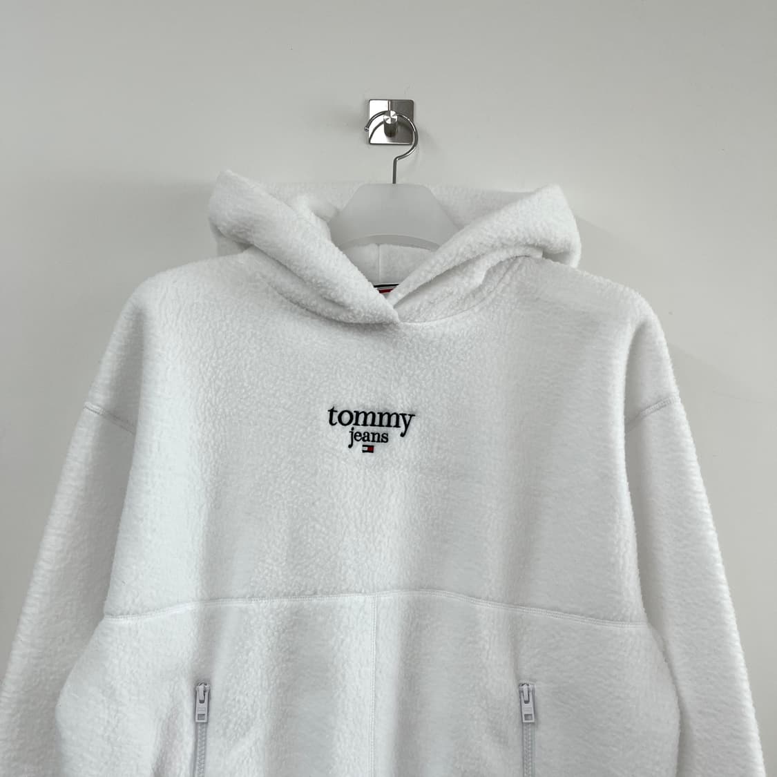 타미힐피거 폴라 플리스 화이트 후드티 상품이미지4
