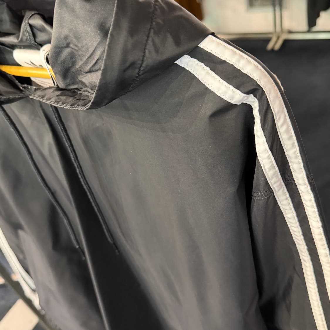 [XL] 아디다스 빅로고 판초 바람막이 상품이미지3