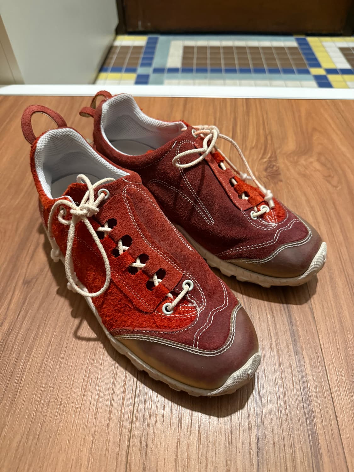 아워레가시 가베 레드 43 (280~285) 상품이미지1