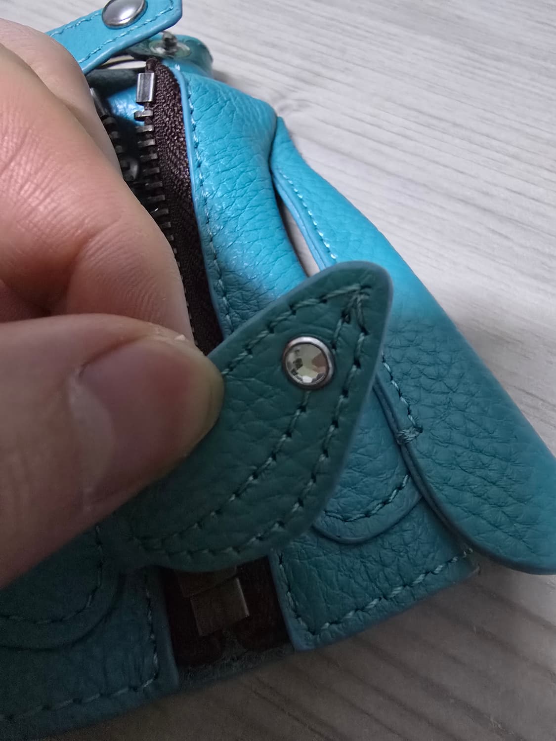 (초레어) 유키코 하나이(Yukiko Hanai) 정품 가죽 재킷 키홀더 상품이미지4