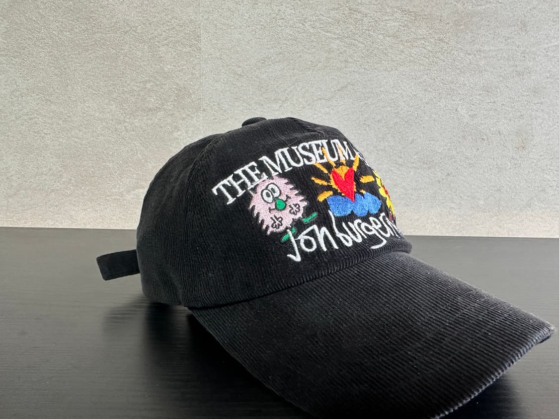 더뮤지엄비지터X존버거맨 모자 판매합니다. 상품이미지2