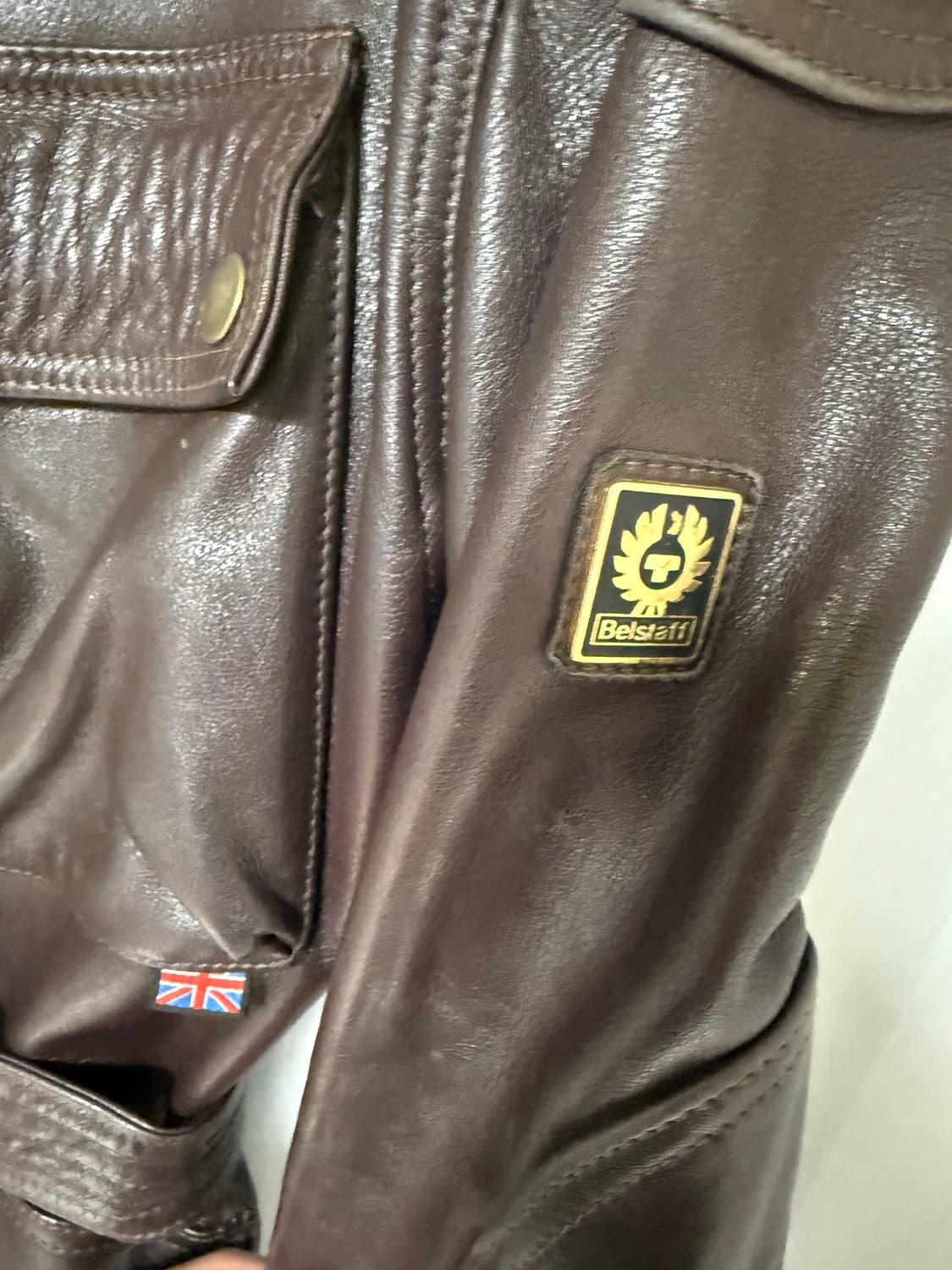 벨스타프 로드마스터 팬서 레더자켓 (발레노티) 상품이미지2