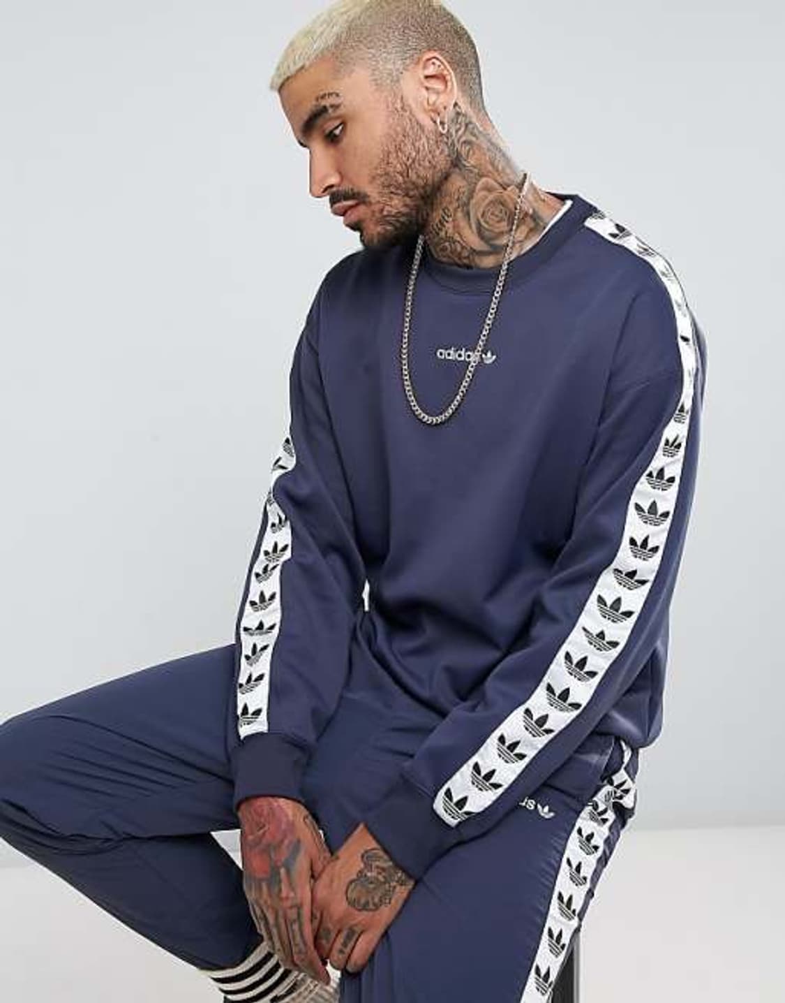 아디다스 남성 맨투맨 M 상품이미지1