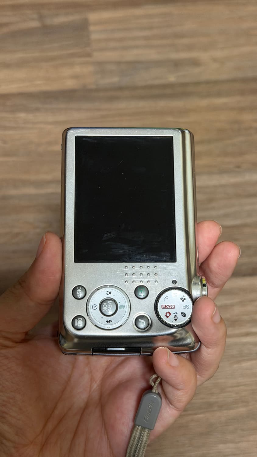 후지필름 파인픽스 F70EXR 풀박스 판매합니다 상품이미지3