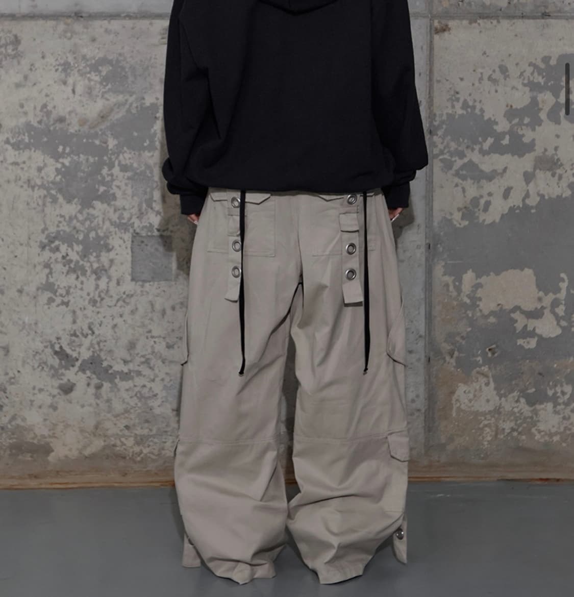 무신사 팬시클럽 베이지 카고 팬츠  상품이미지3