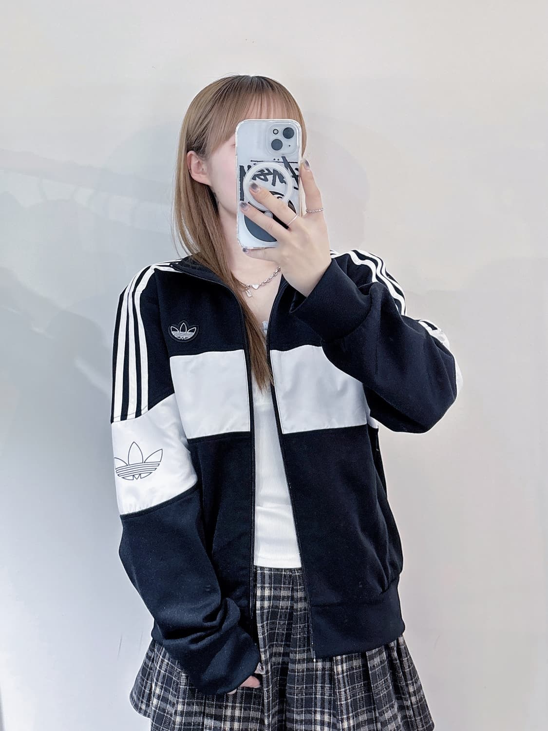 아디다스 블랙 트랙탑 상품이미지1