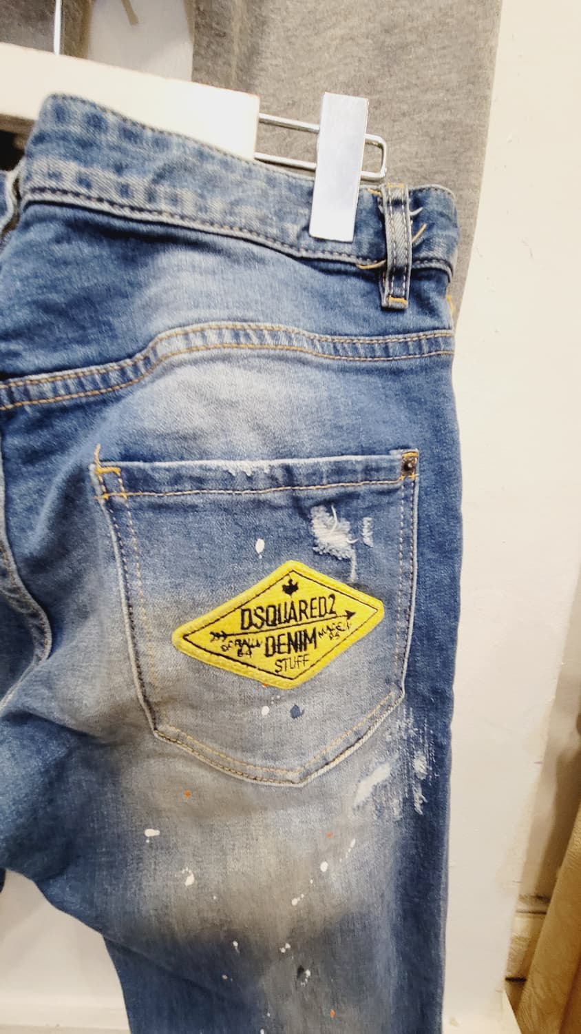 삼선 포인트 기모 맨투맨. 디스퀘어드 데님 상품이미지7