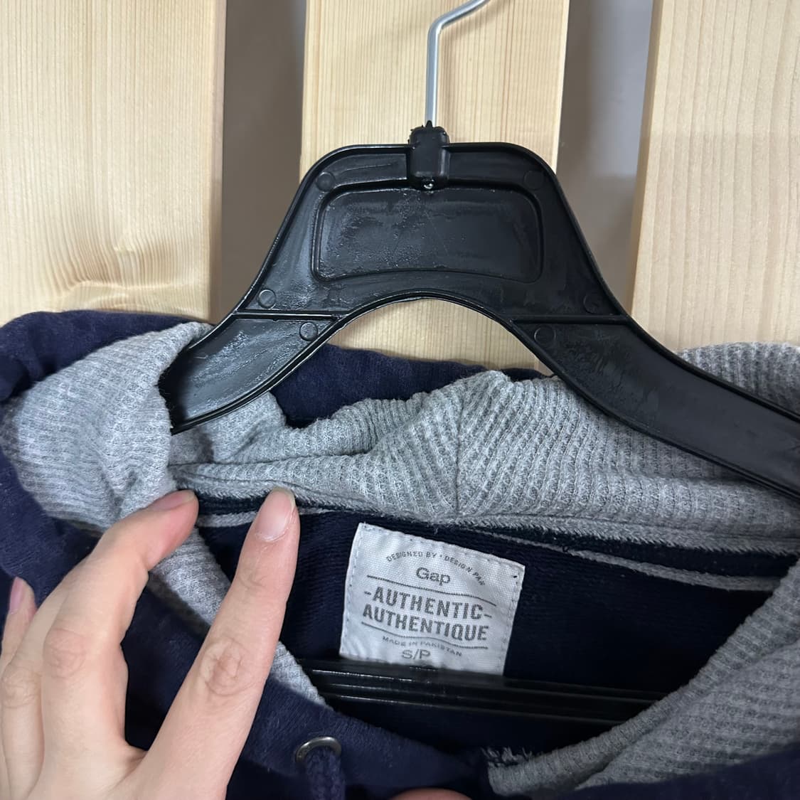 (M) GAP 갭 뉴욕 네이비 후드티 상품이미지4