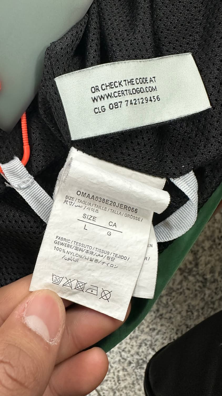 오프화이트 그린 트랙 팬츠 상품이미지8