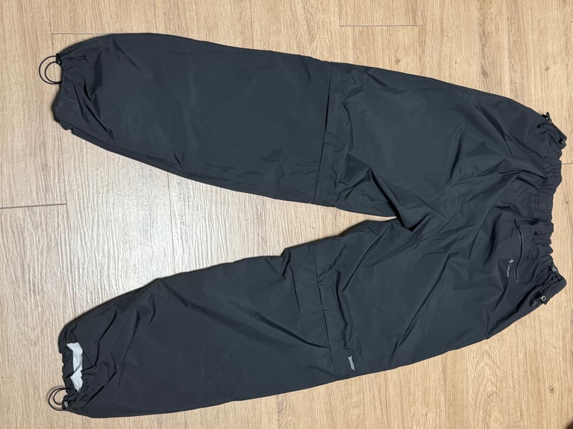 데상트 x 네이더스 콜라보 트랙팬츠 L 상품이미지3