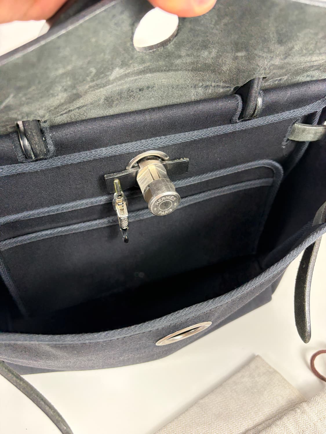 에르메스 에르백31 숄더백 캔버스 블랙 상품이미지5