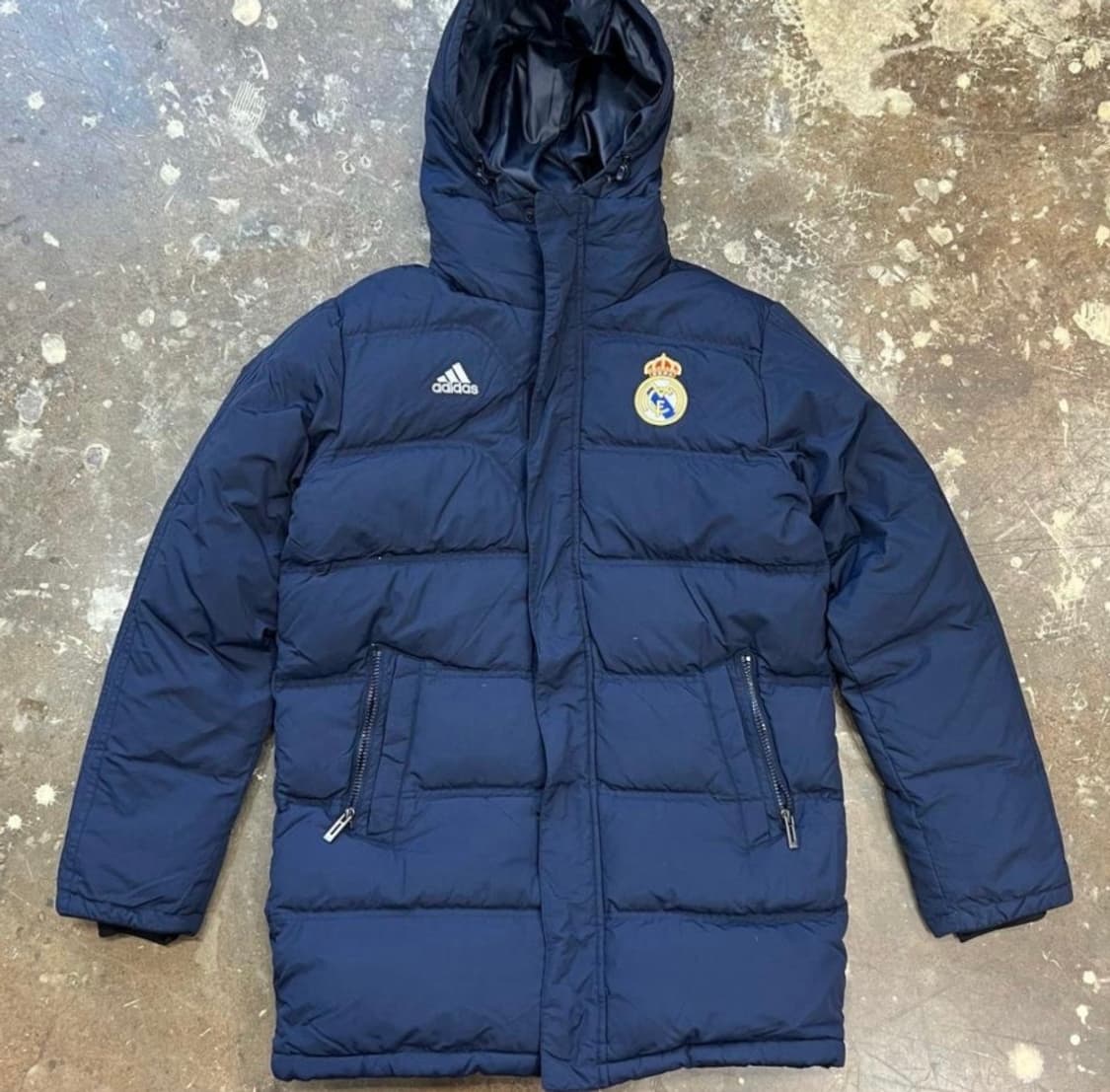 95) 아디다스 레알마드리드 벤치파카 덕다운 패딩 점퍼 상품이미지1