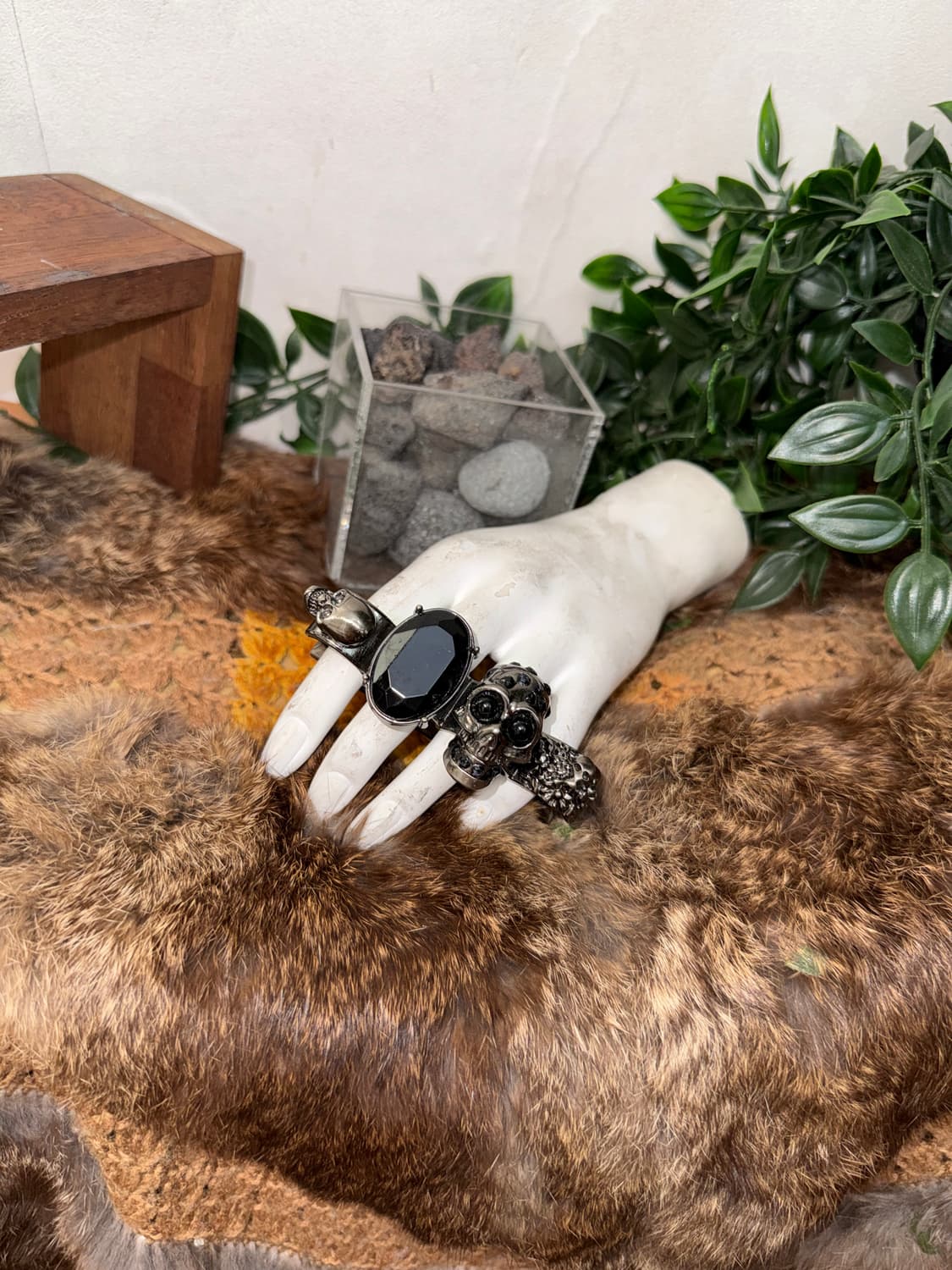 Skull jeweled knuckle rings  상품이미지3