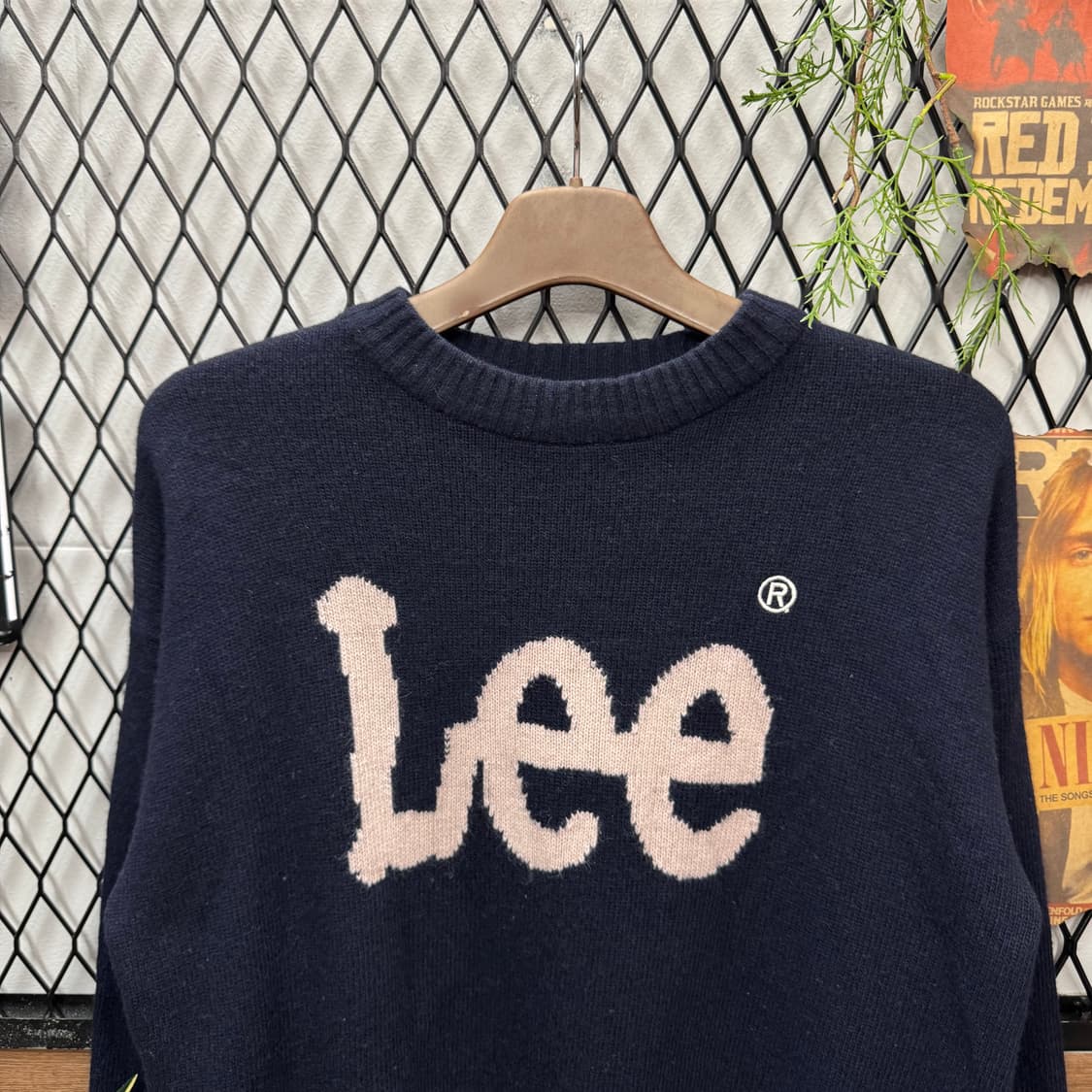 LEE 리 라운드넥 니트 전면 빅로고 포인트 네이비 상품이미지3