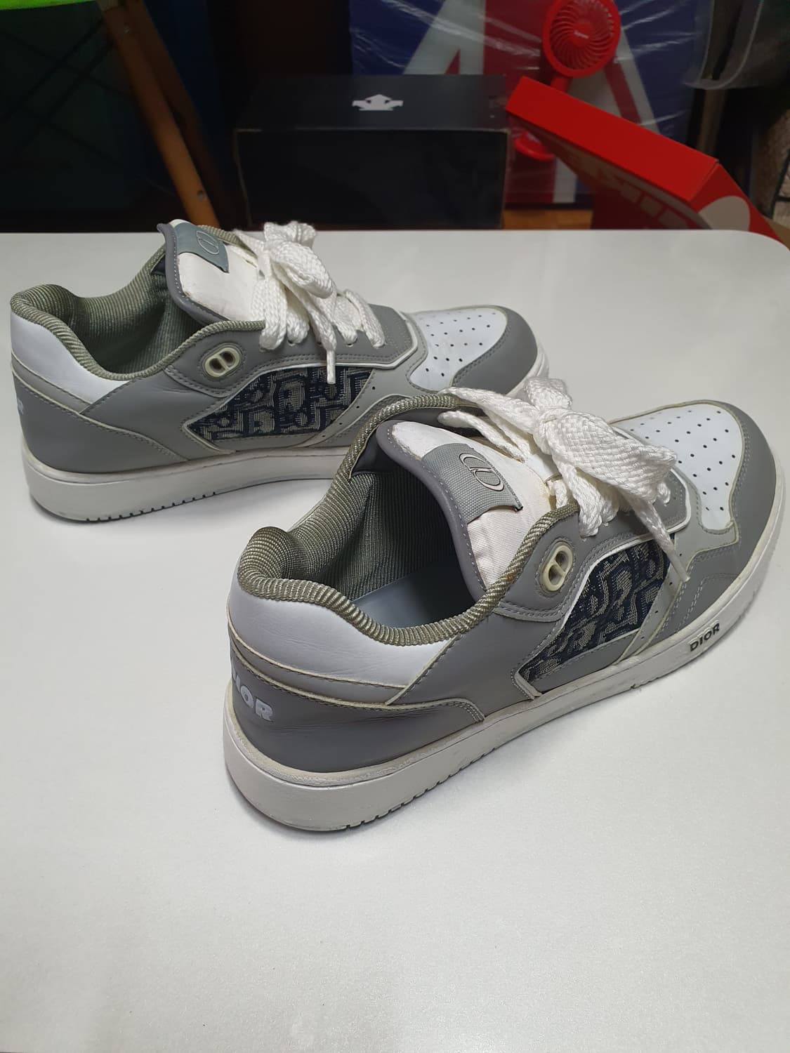 디올 커스텀 스니커즈 270 상품이미지2