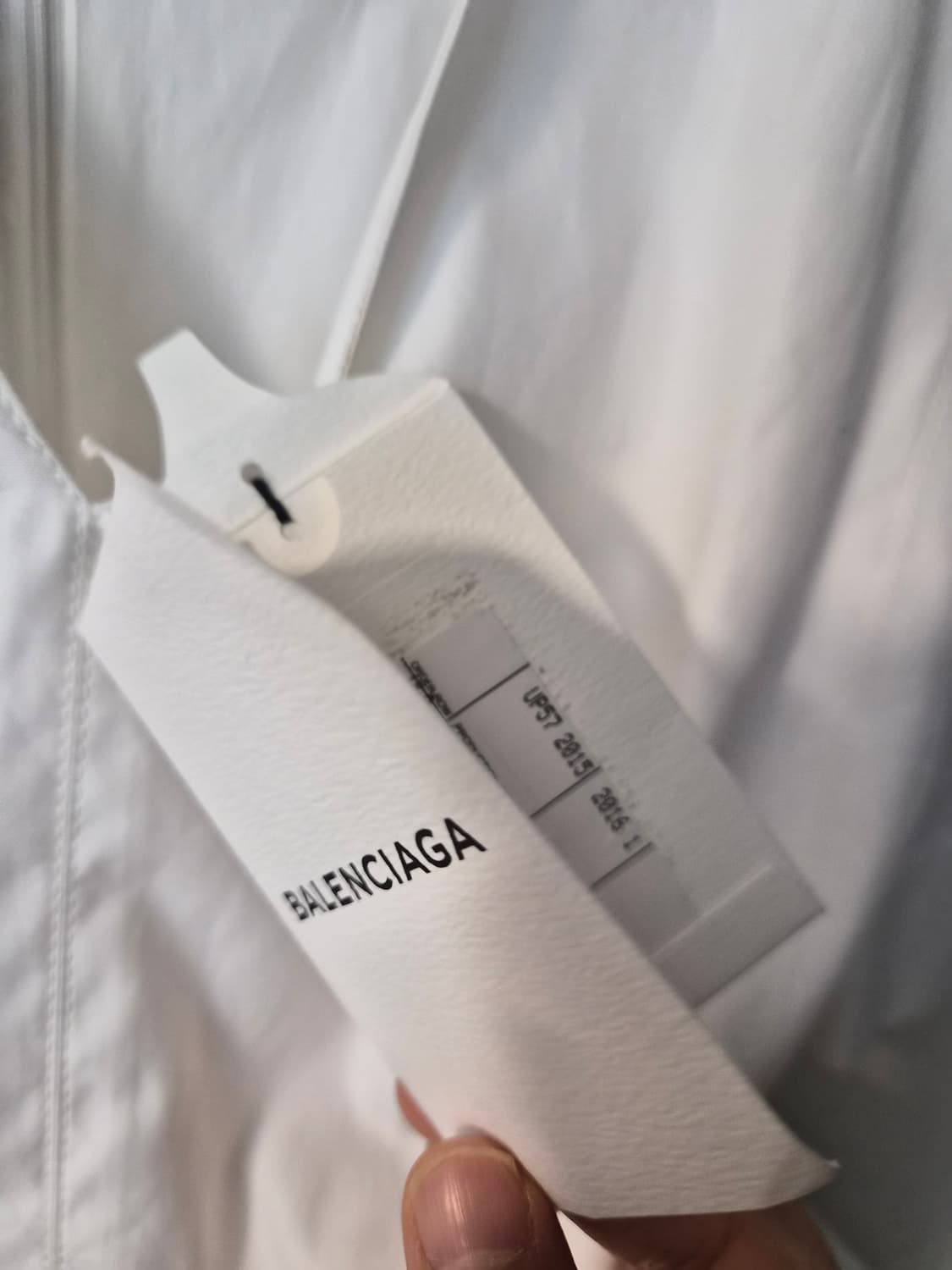 새상품 발렌시아가(Balenciaga)의 V넥 페플럼 헴 탑입 상품이미지8