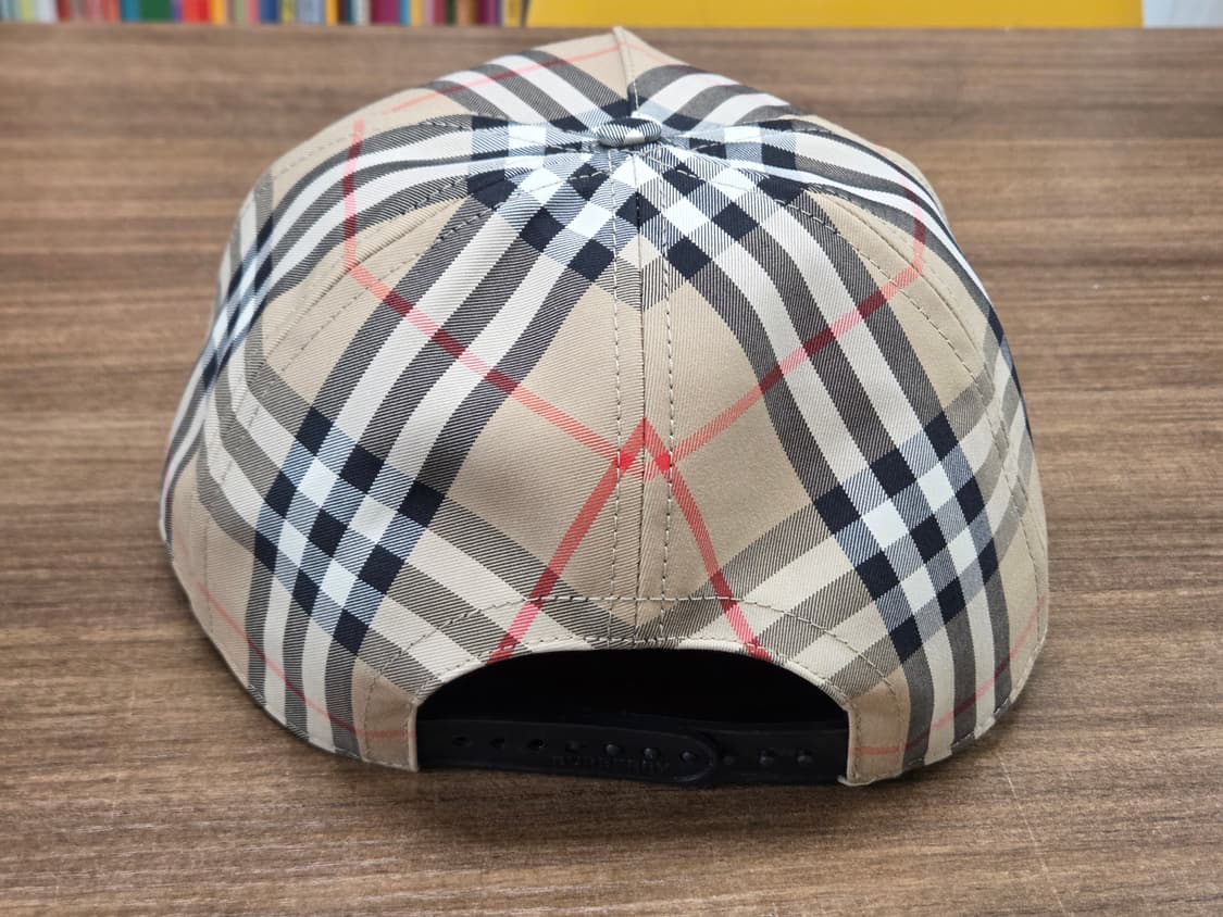 버버리 LOVE 프린트 볼캡 상품이미지5