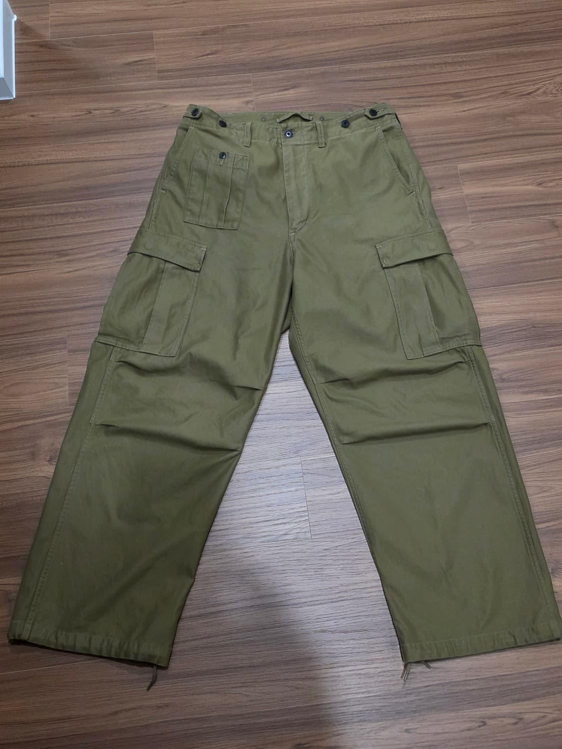 나이젤카본 아미 카고 카키 34 상품이미지1