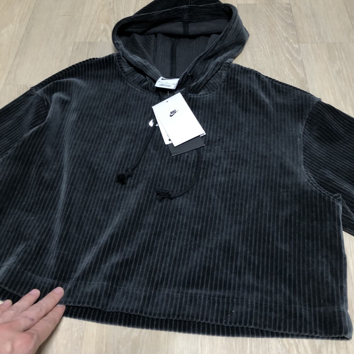 (우먼스 S) 새상품 나이키 NIKE NSW 우먼스 벨루어 크롭 후드 상품이미지7