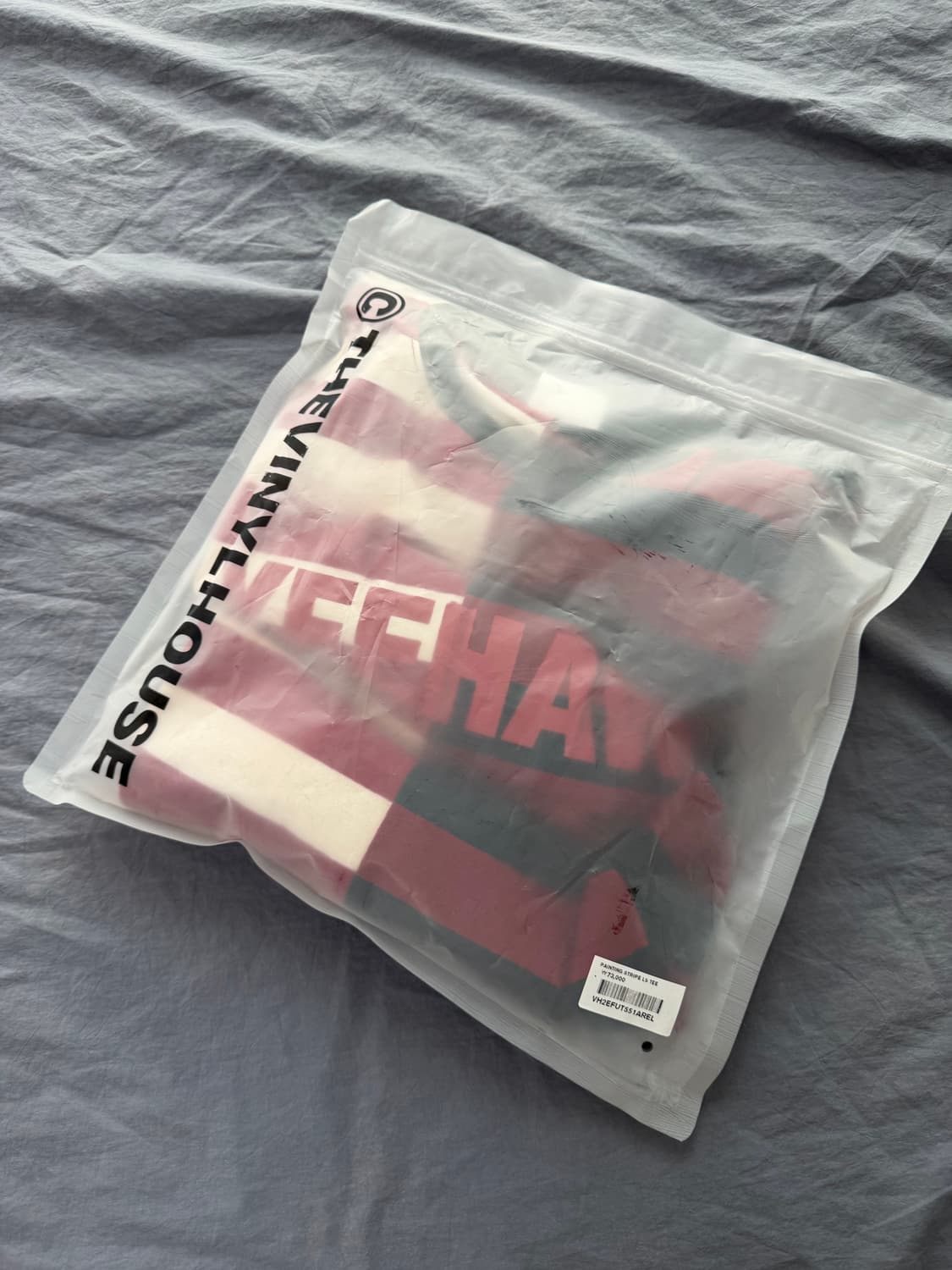 더 바이닐하우스 롱슬리브 상품이미지3