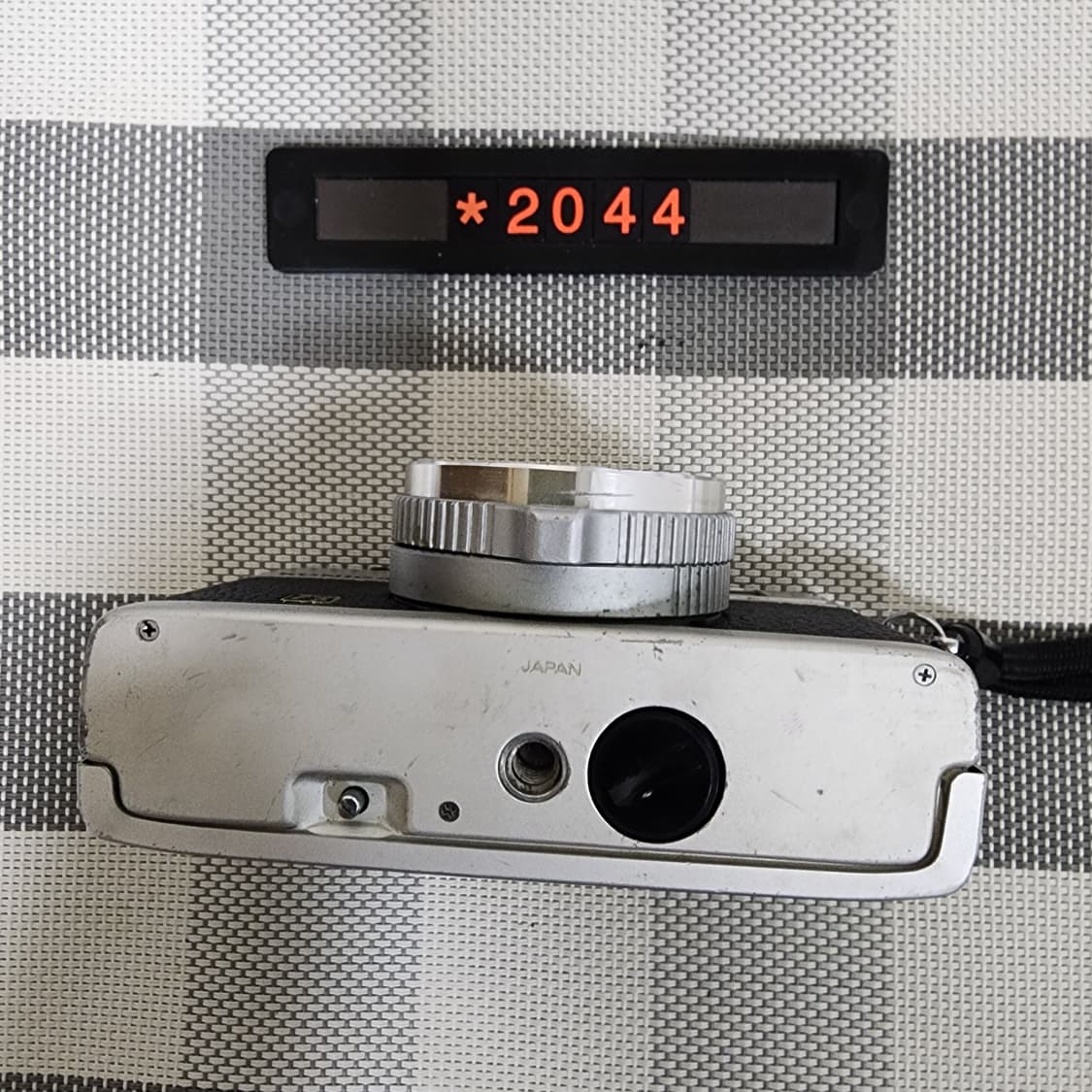 코니카 C 35 E&L 필름카메라 실버바디 상품이미지4