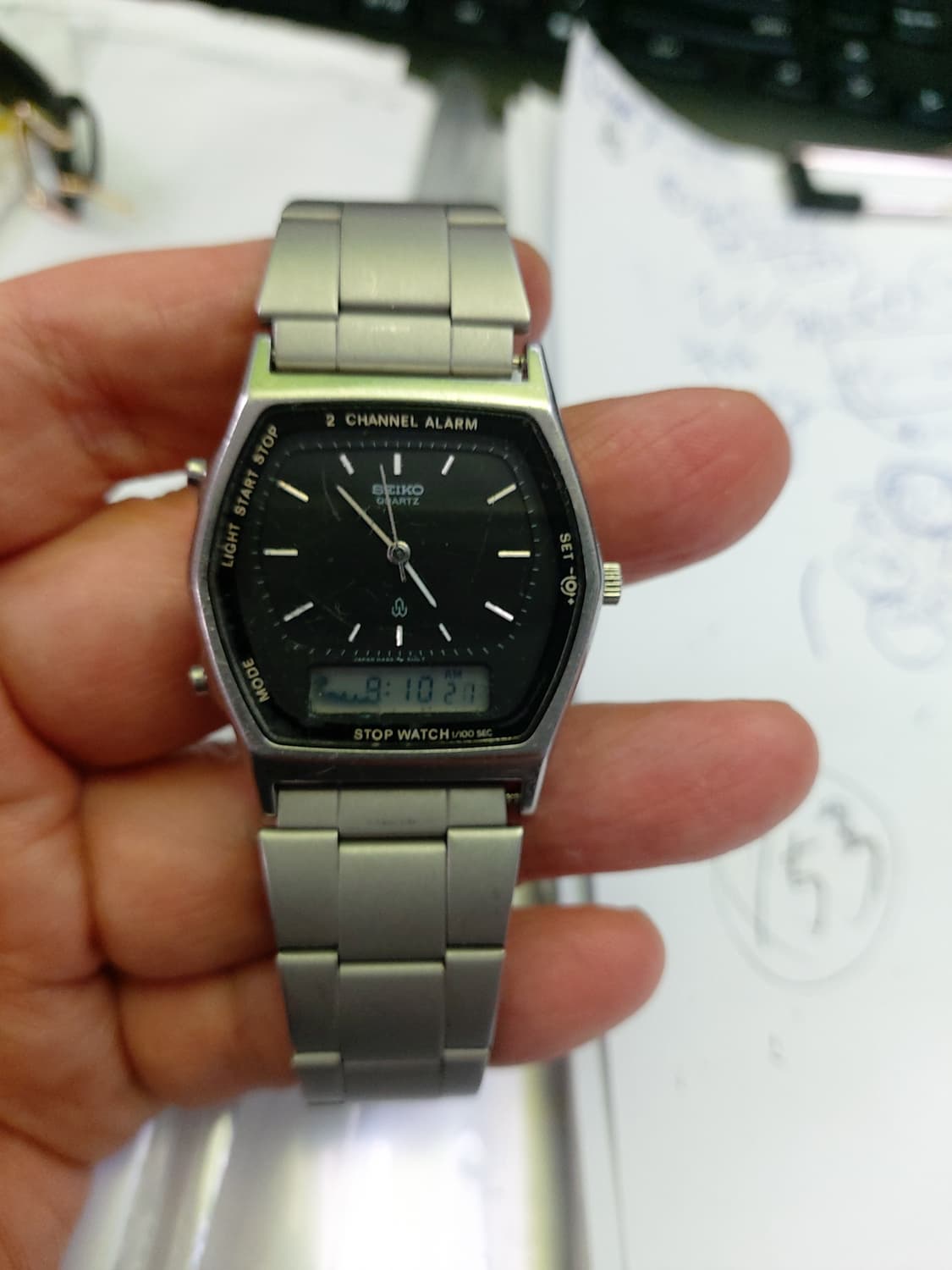 세이코 쿼츠 2채널 시계 상품이미지1