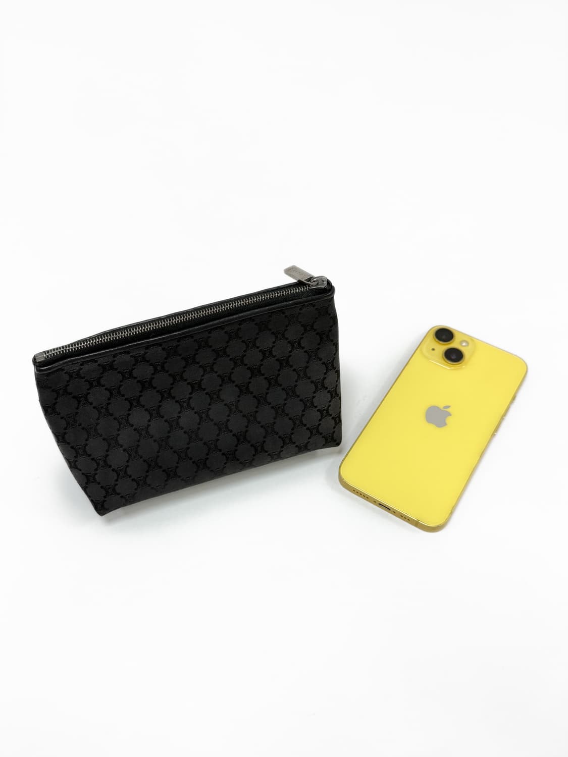 셀린느 블랙 마카담 캔버스 파우치 상품이미지2