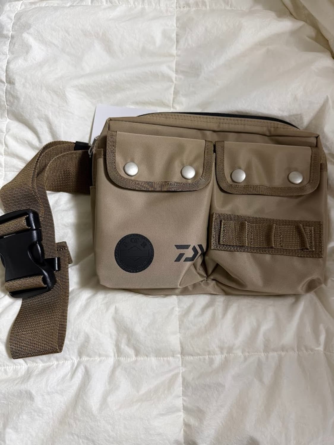 포터 x 다이와 웨이스트백 상품이미지2