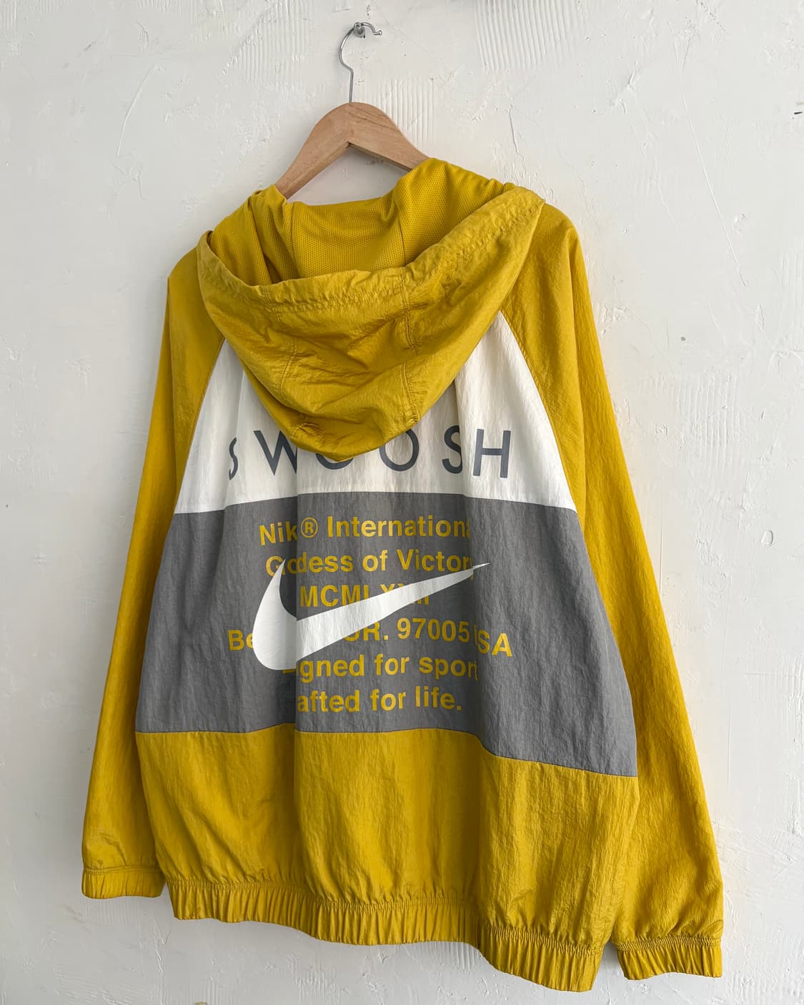 Nike 나이키 옐로우컬러 더블스우시 바람막이 상품이미지6