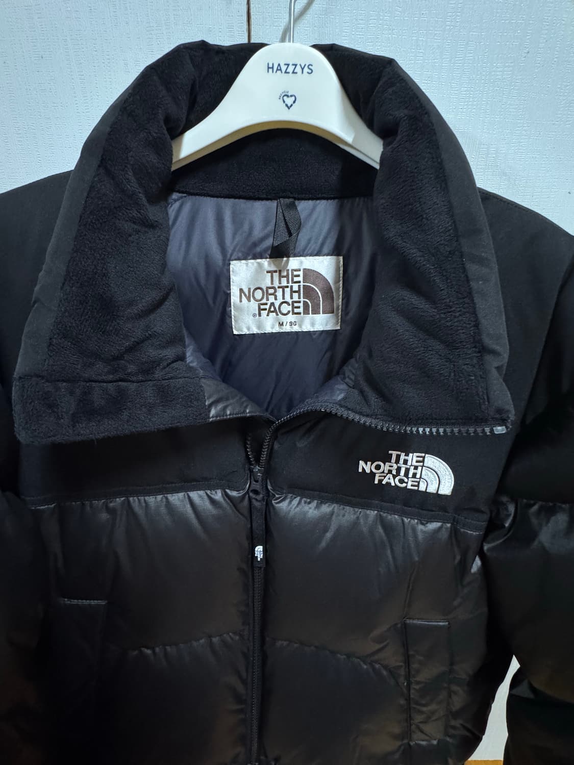 노스페이스 눕시 다운자켓 M 사이즈 판매합니다 상품이미지3