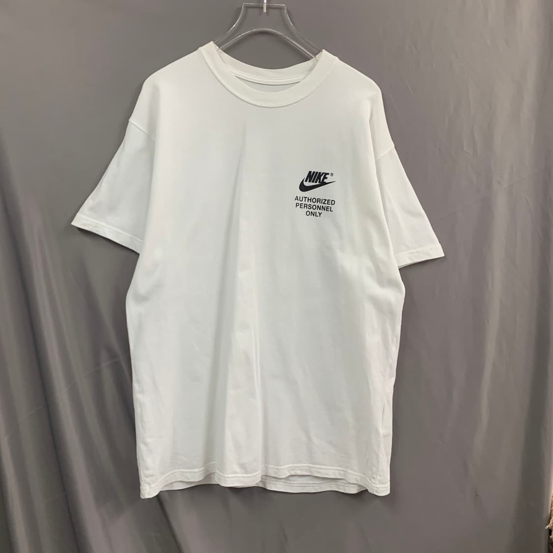 XL 나이키 NSW 오서라이즈드 루즈핏 프린팅 반팔티 상품이미지3